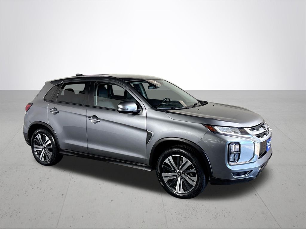 2024 Mitsubishi Outlander Sport SE photo 4