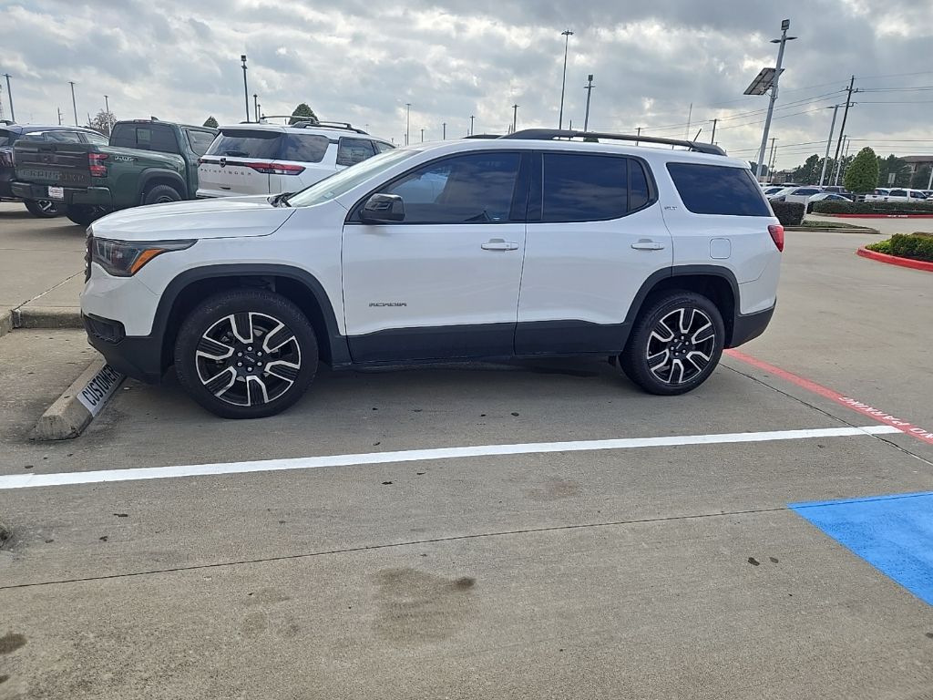 2019 GMC Acadia SL's photo