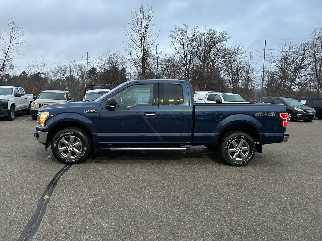 2018 Ford F-150 XLT photo 2