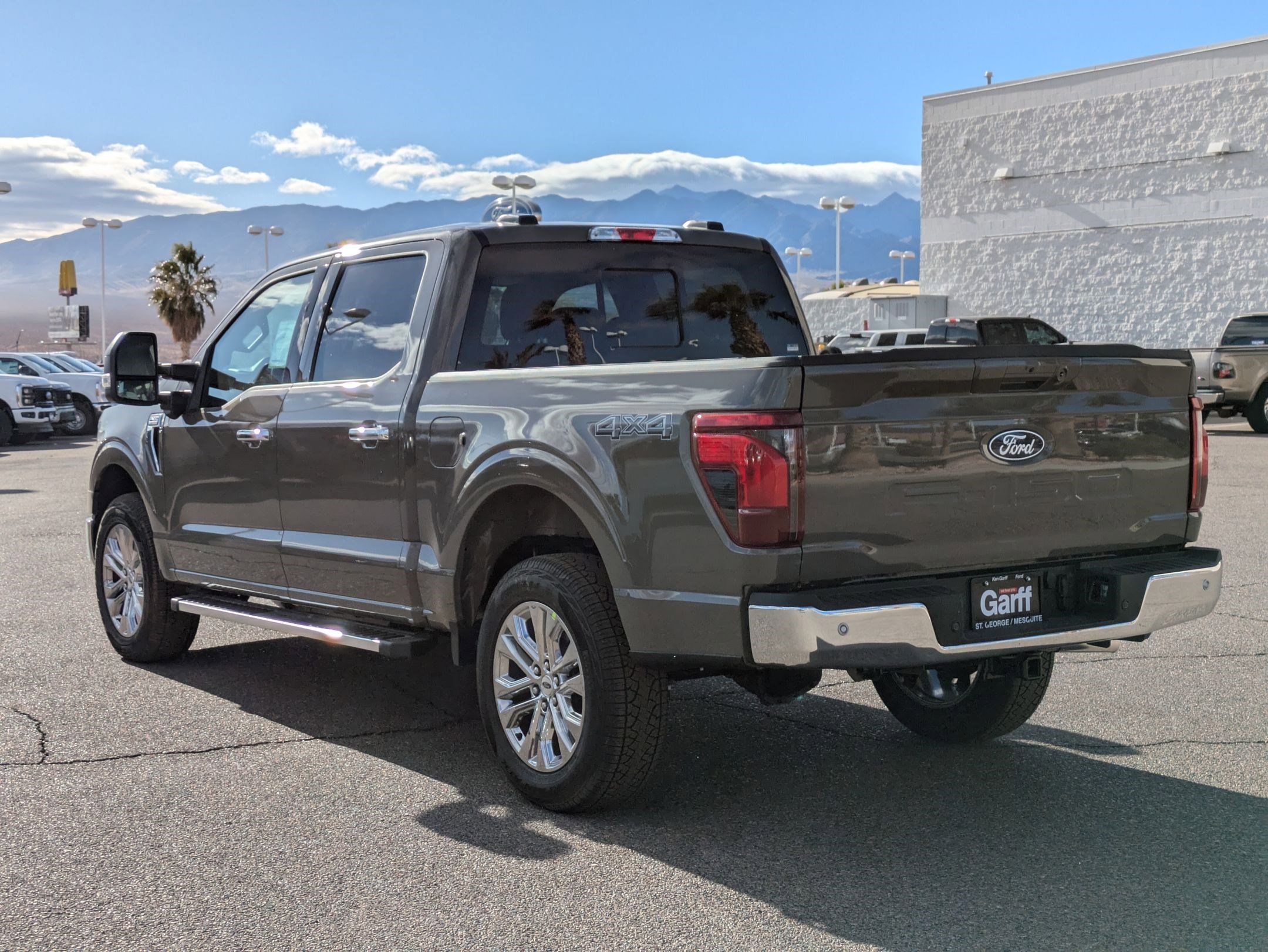 2025 Ford F-150 XLT photo 5