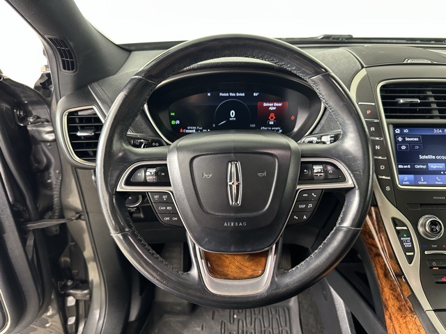 2019 Lincoln Nautilus Select photo 4