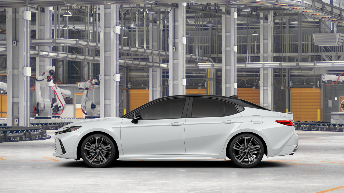 2026 Toyota Camry XSE photo 4