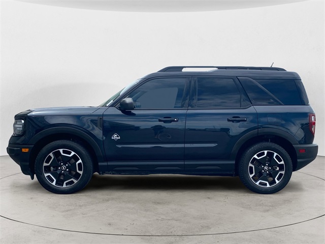 2021 Ford Bronco Sport Outer Banks photo 2