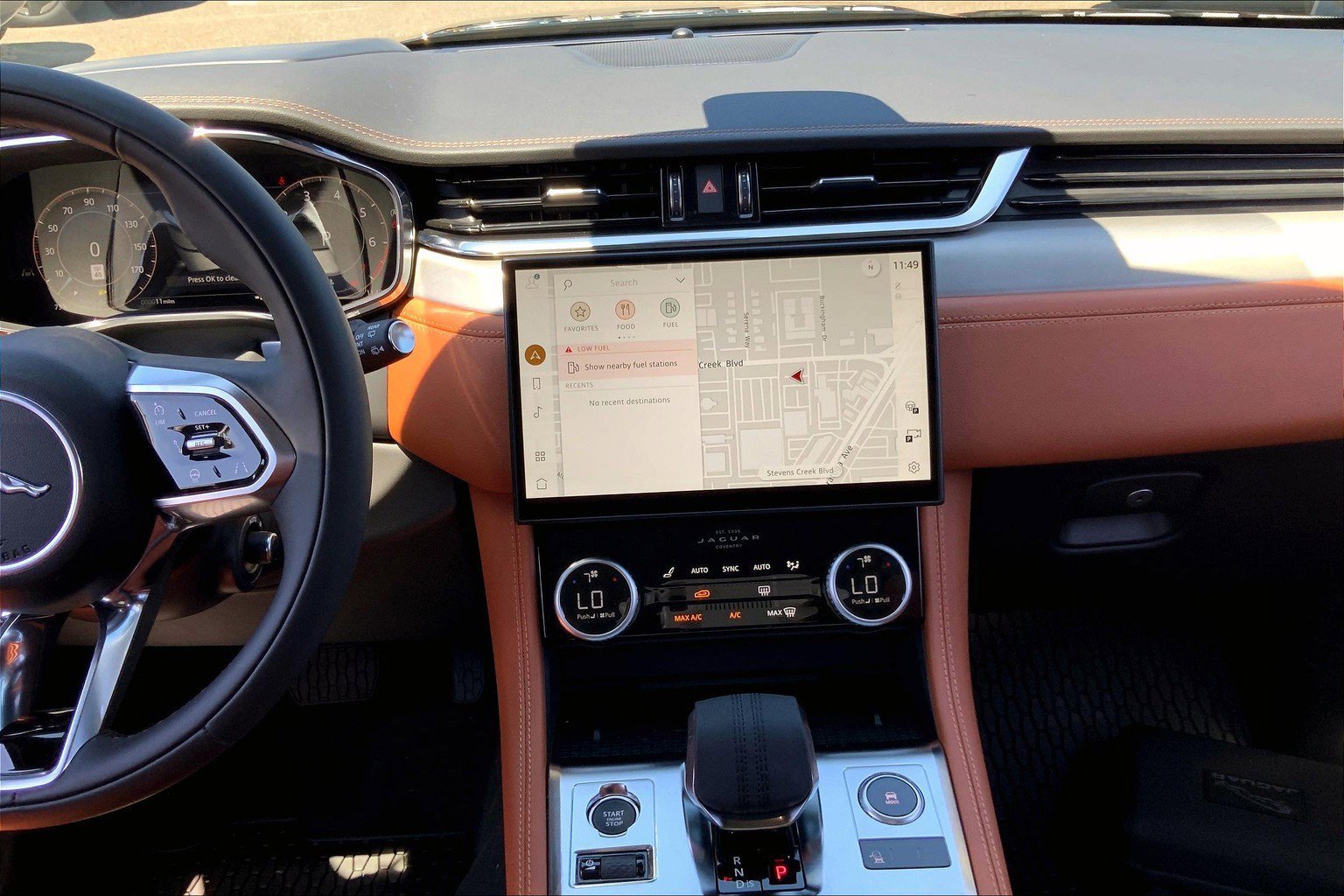 2026 Jaguar F-PACE P250 R-Dynamic S photo 6