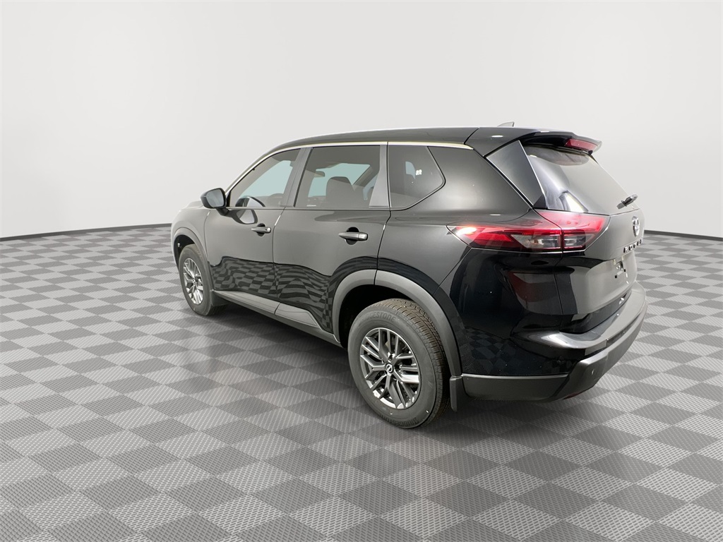 2025 Nissan Rogue S photo 6