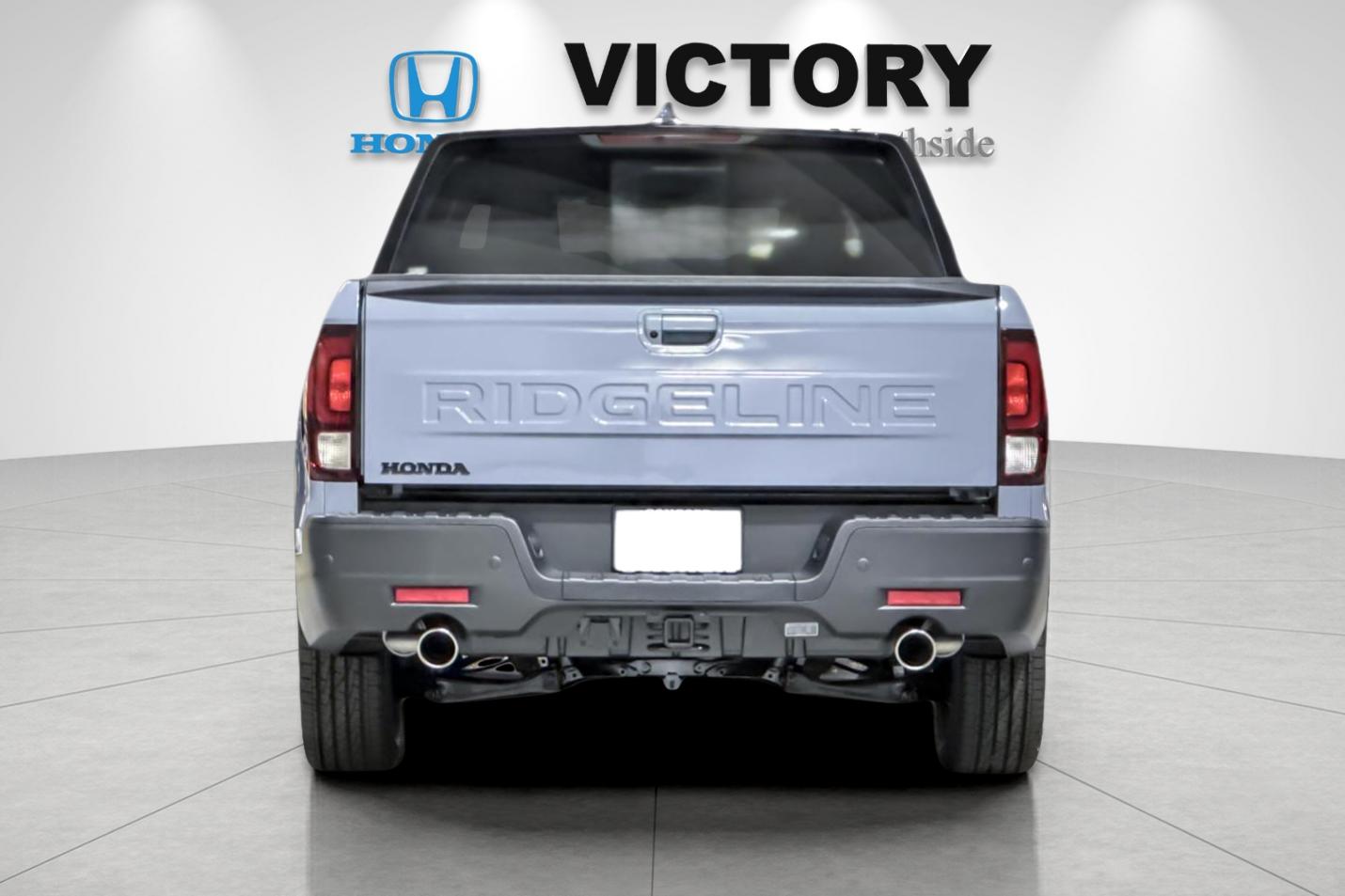 2026 Honda Ridgeline Black Edition photo 3