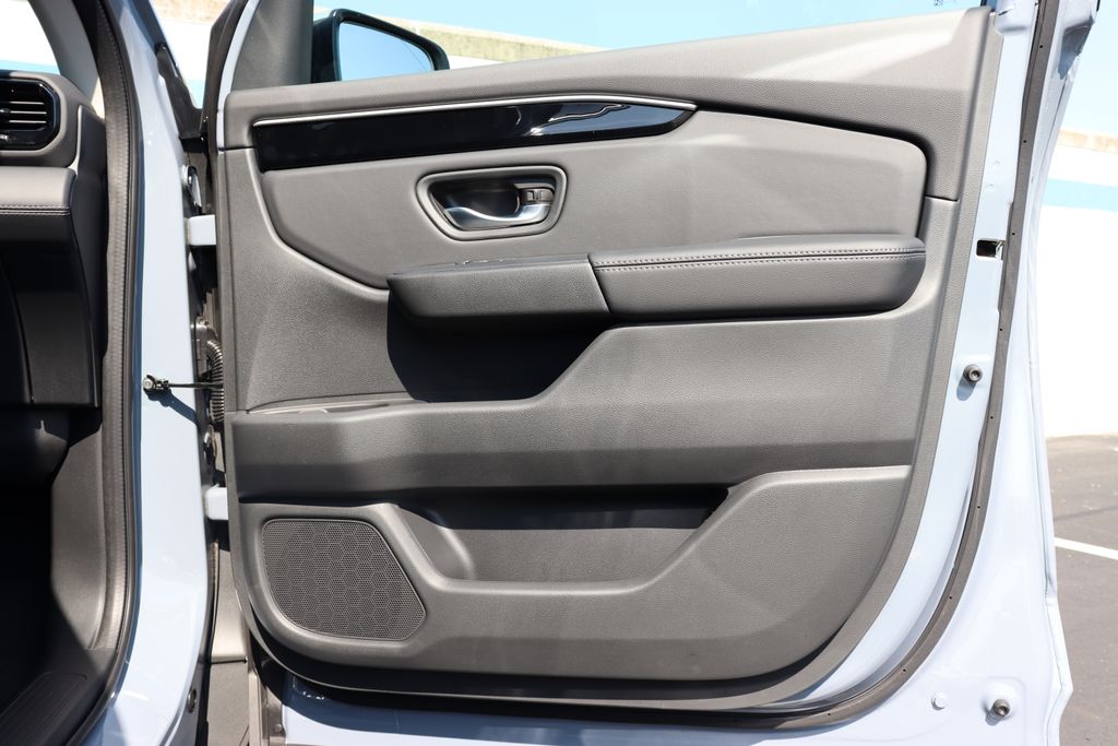 2025 Honda Pilot Touring photo 20