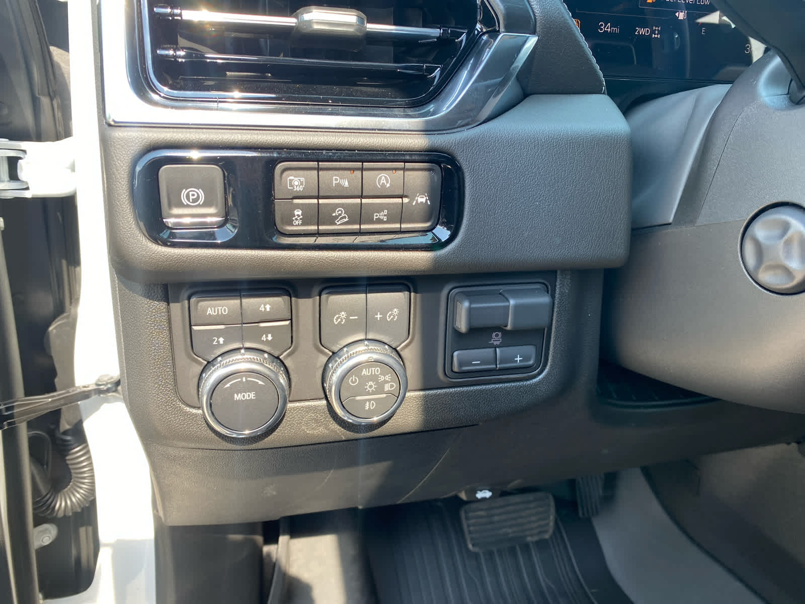 2025 Gmc Yukon XL Denali photo 14