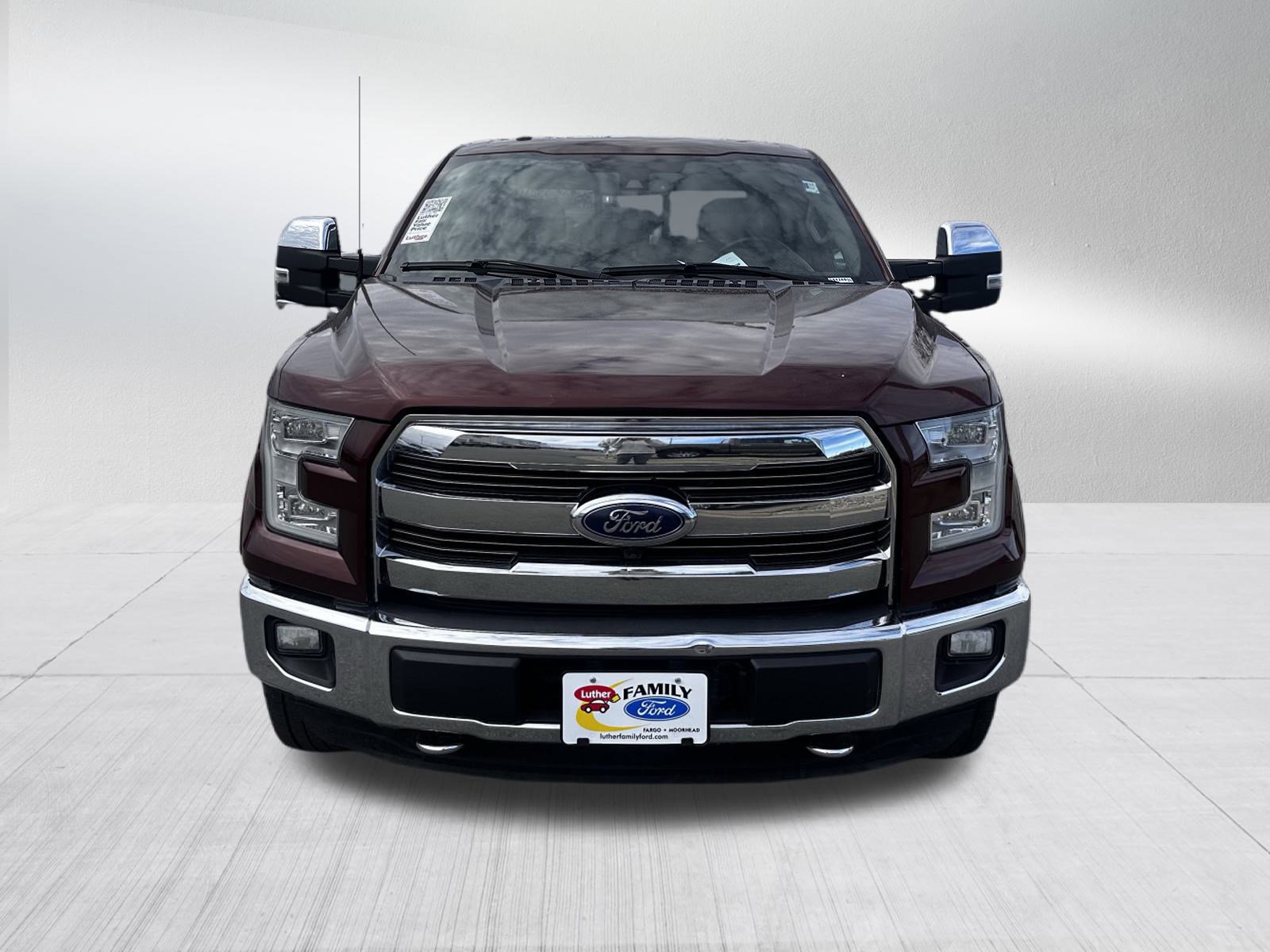 2015 Ford F-150 Lariat photo 2