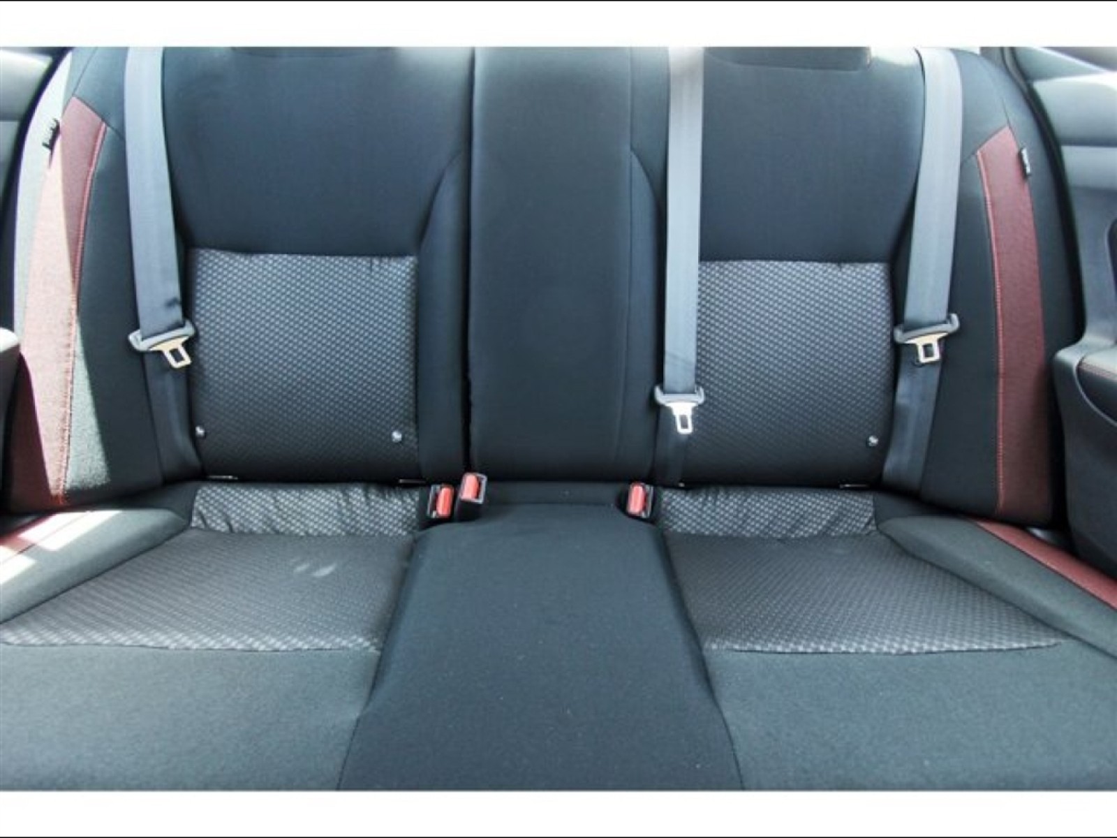 2025 Nissan Versa SR - 10