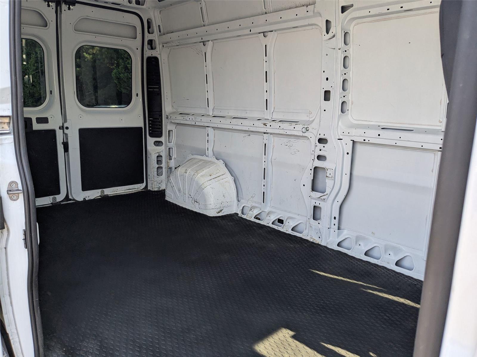 2023 Ram 2500 photo 26