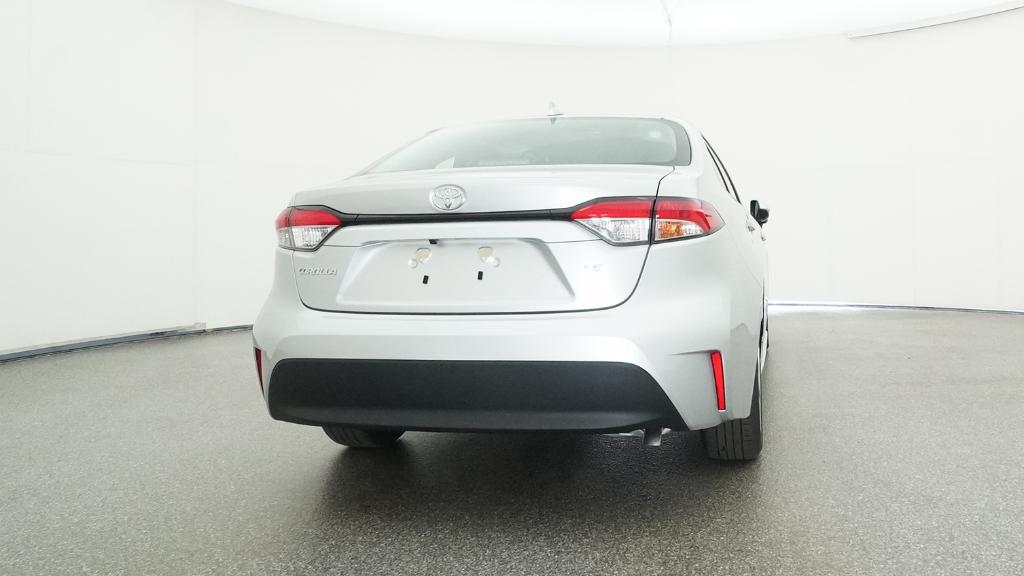 2025 Toyota Corolla LE photo 17