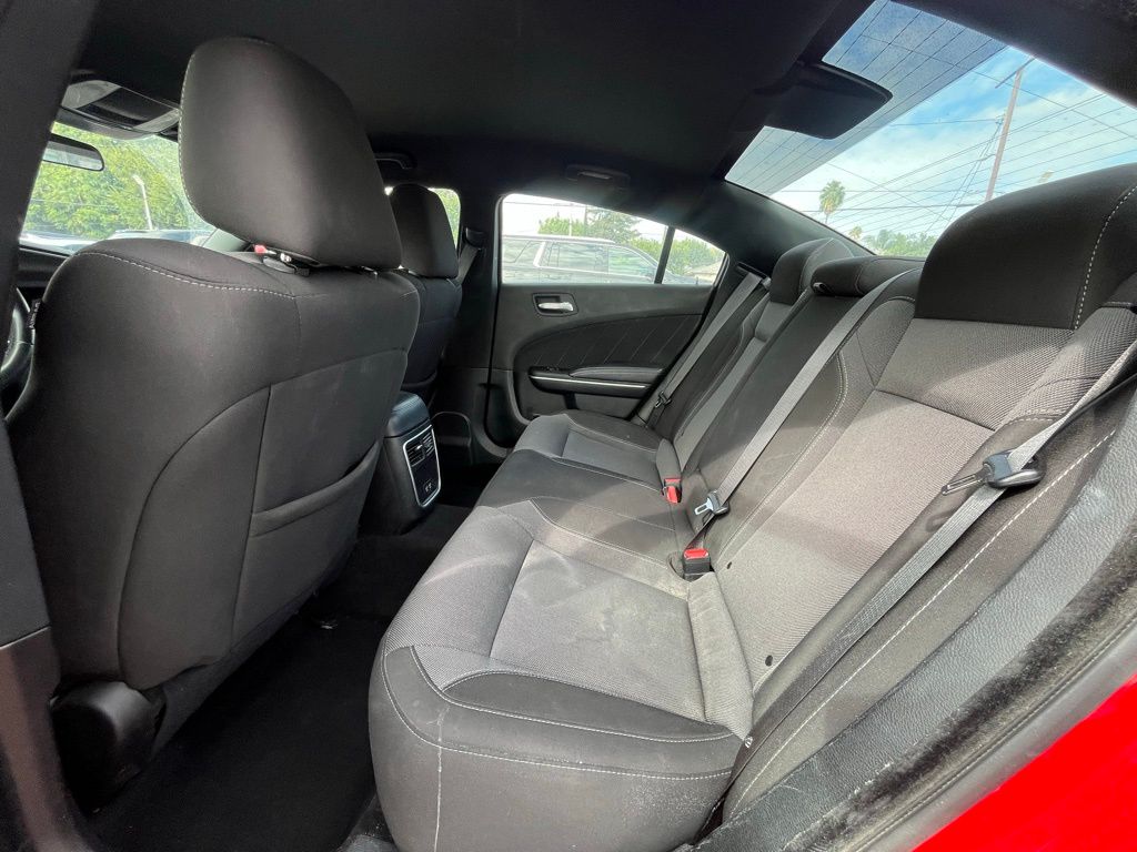 2022 Dodge Charger SXT photo 7