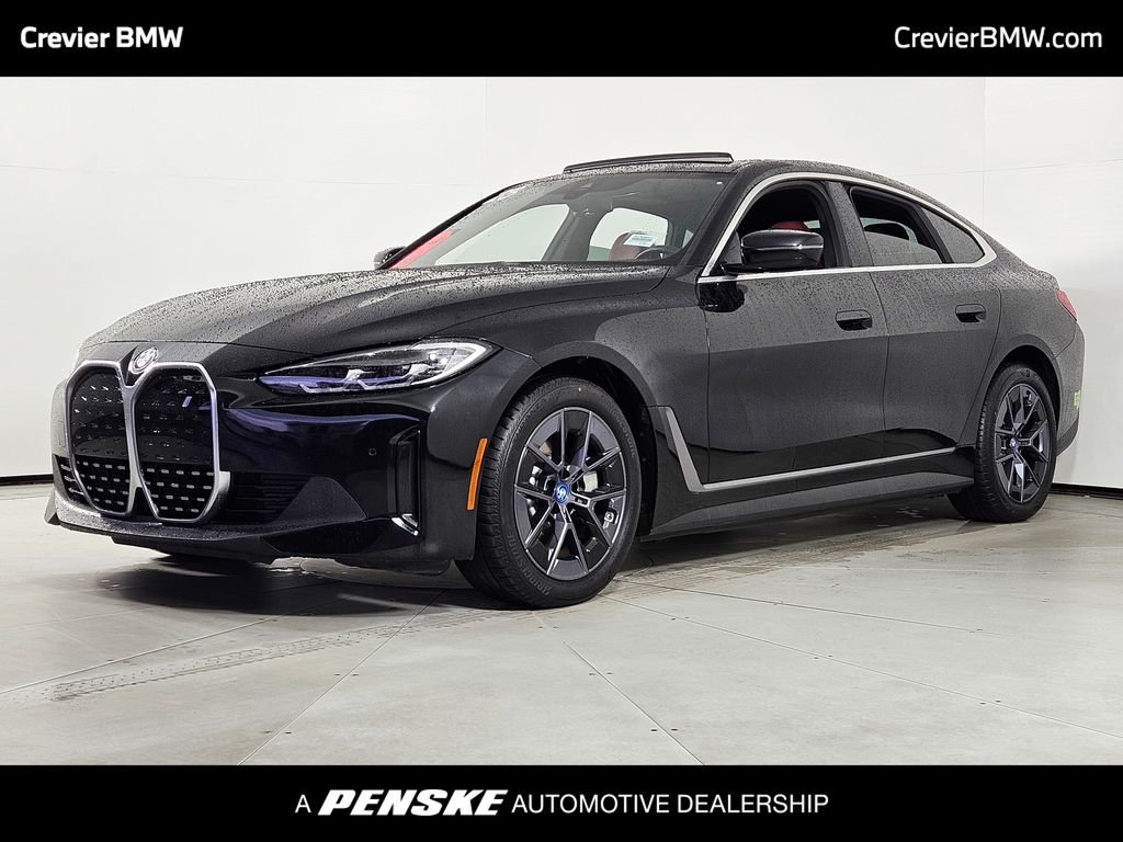 2023 BMW i4 40's photo