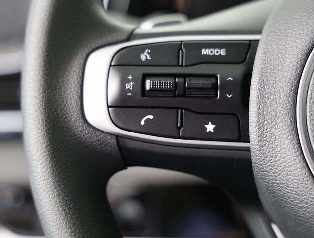 2025 Kia Sportage Hybrid LX photo 12
