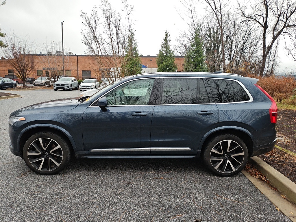 2023 Volvo XC90 Plus photo 4