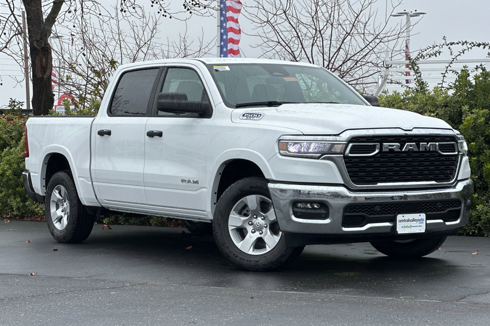 New 2025 Bright White Clear-Coat Exterior Paint RAM Big Horn image 2