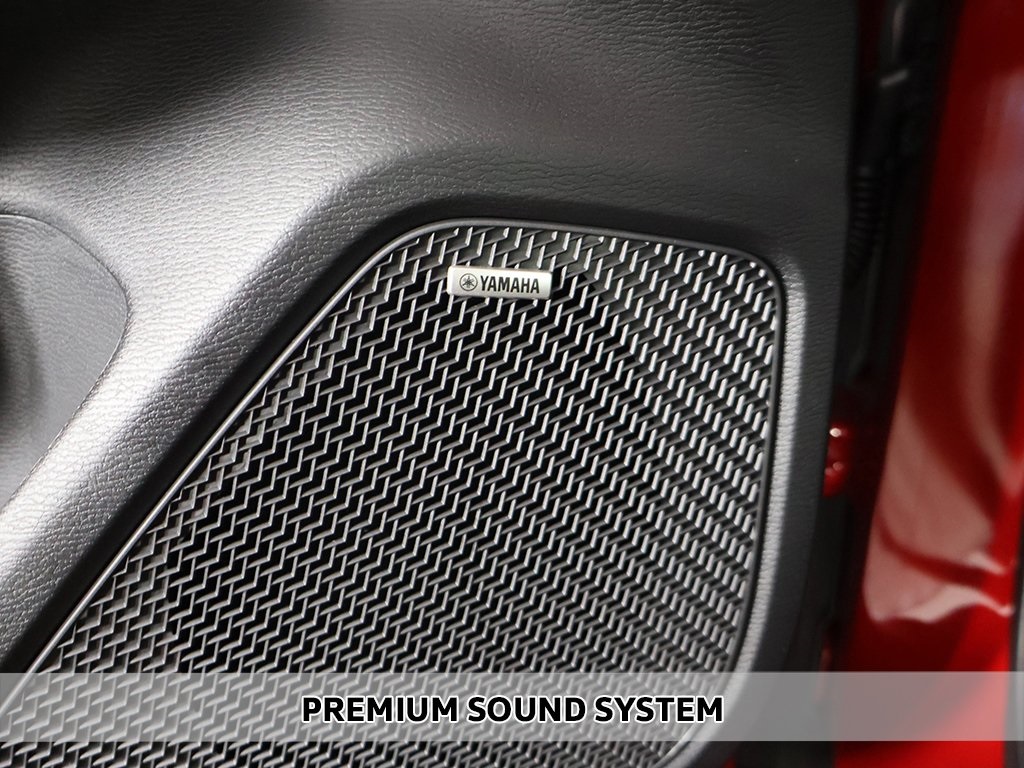 2025 Mitsubishi Outlander SE photo 4