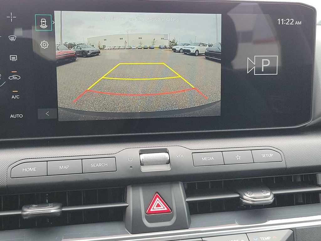 2025 Kia K4 EX photo 18