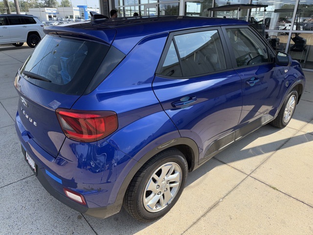 2021 Hyundai Venue SE photo 4
