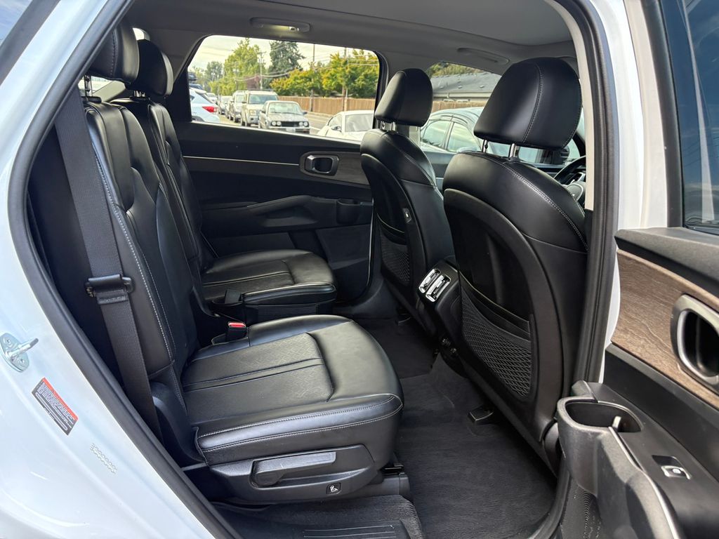 2023 Kia Sorento X-Line EX photo 28