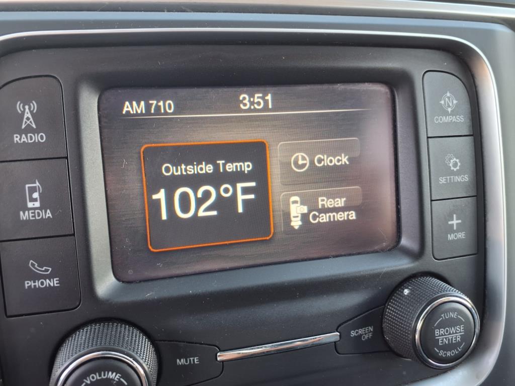 2022 Ram 1500 Classic SLT photo 10