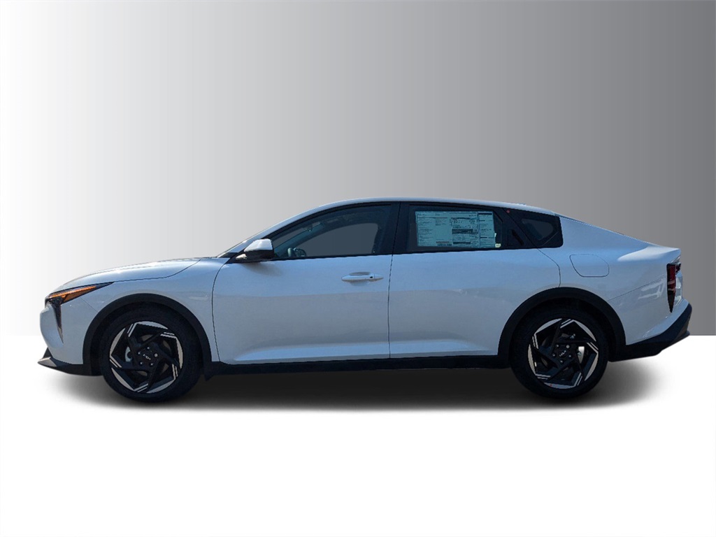 2025 Kia K4 EX photo 5