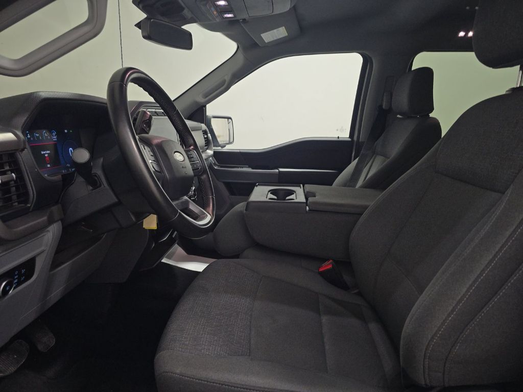 2024 Ford F-150 XLT photo 3