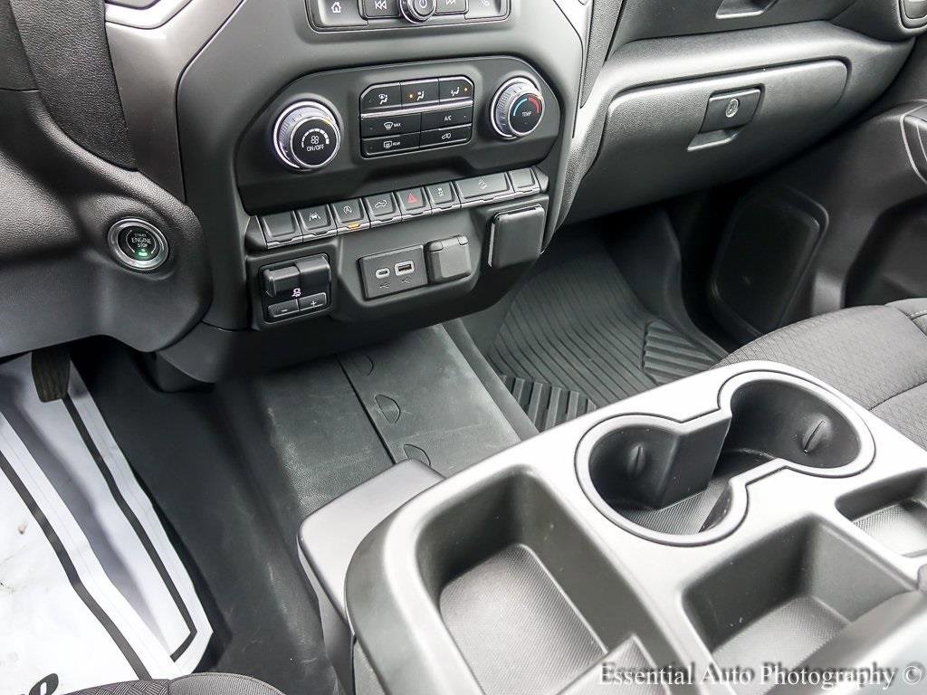 2023 CHEVROLET SILVERADO - Image 17