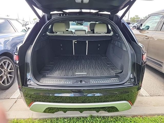 2023 Land Rover Range Rover Velar R-Dynamic S photo 12