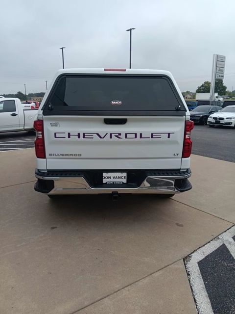 2023 Chevrolet Silverado LT photo 3
