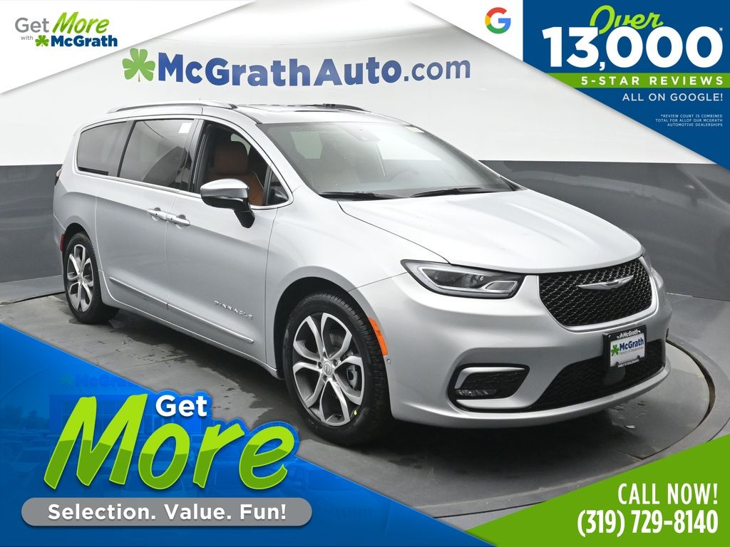 2026 Chrysler Pacifica Pinnacle's photo