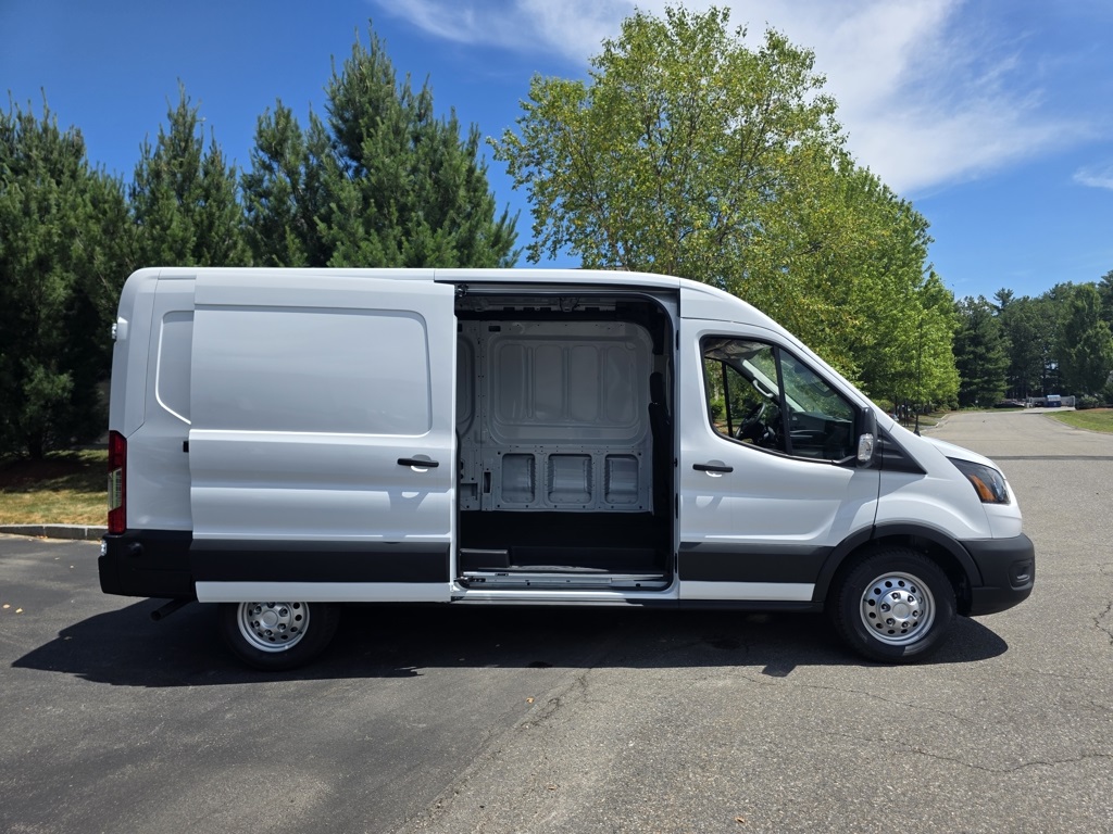 2025 Ford Transit photo 6