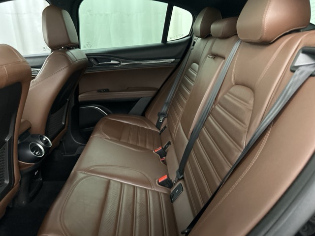 2020 Alfa Romeo Stelvio Ti Sport photo 23