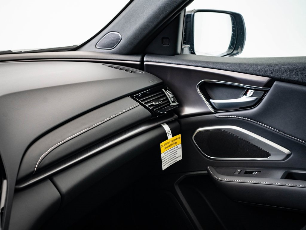 2025 Acura RDX photo 32