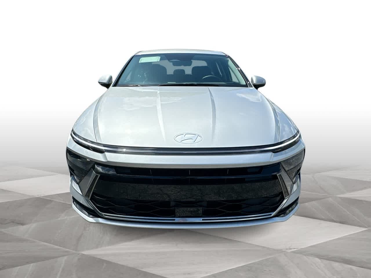 2025 Hyundai Sonata Hybrid SEL photo 3
