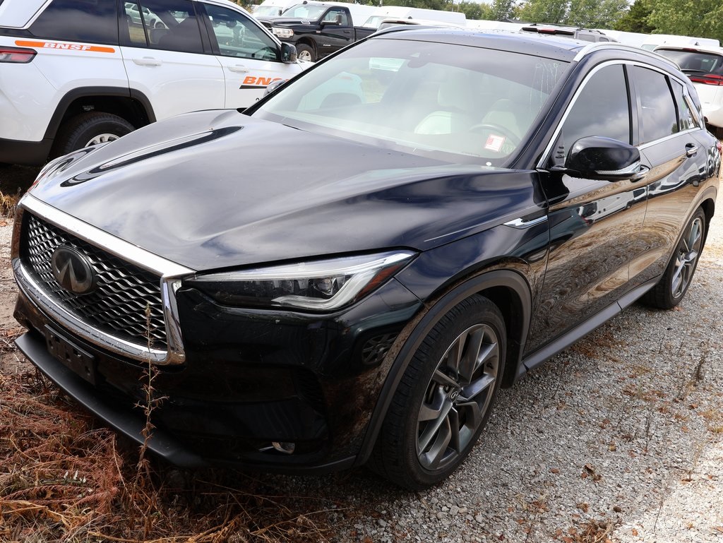 2019 Infiniti QX50 Essential photo 4