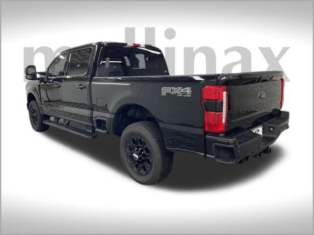 2025 Ford F-250 Lariat photo 3