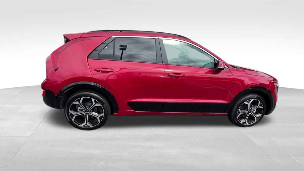 2025 Kia Niro EX Touring photo 6