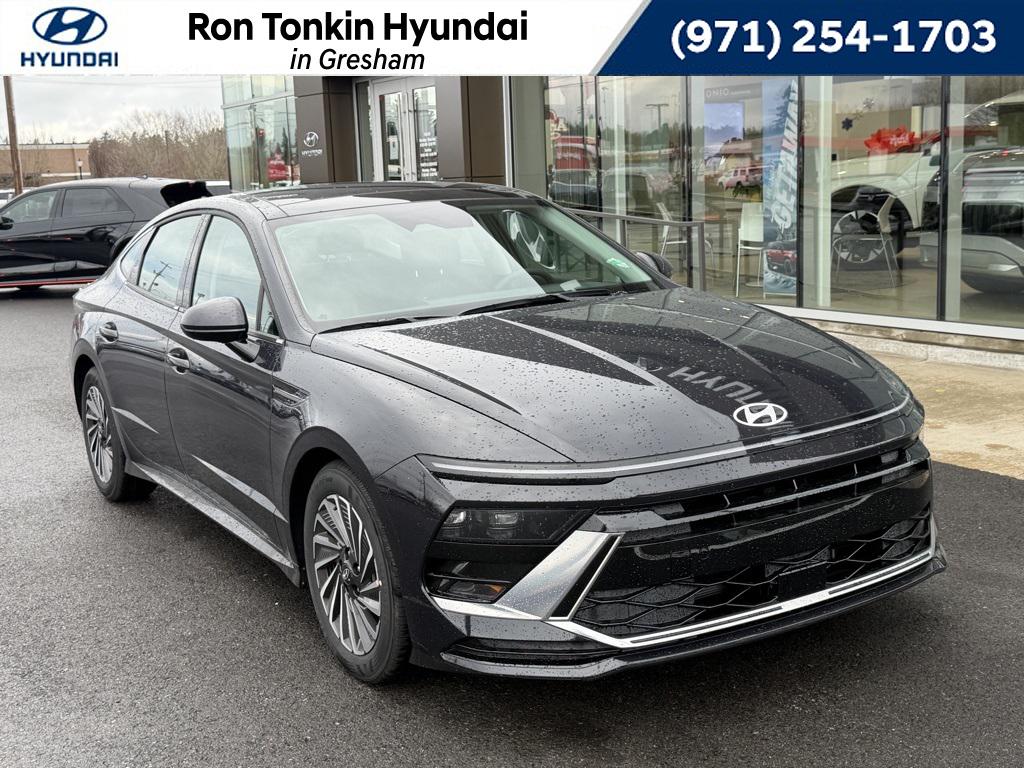 2026 Hyundai Sonata Hybrid SEL's photo