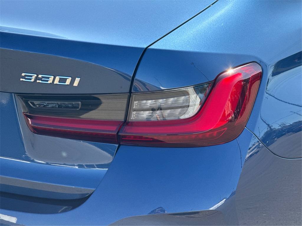 2024 Bmw 330i photo 17