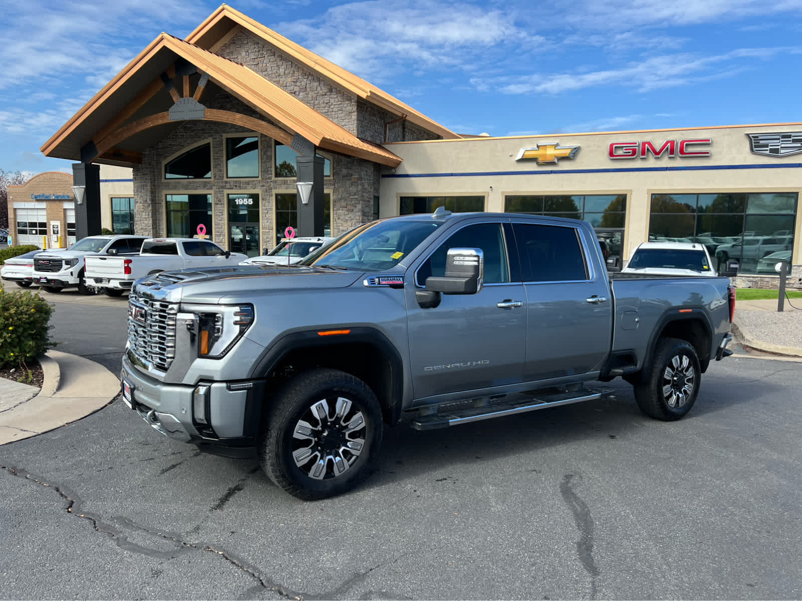 2024 GMC Sierra 2500HD Denali's photo