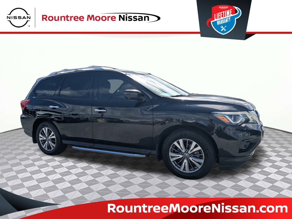 2020 Nissan Pathfinder SL