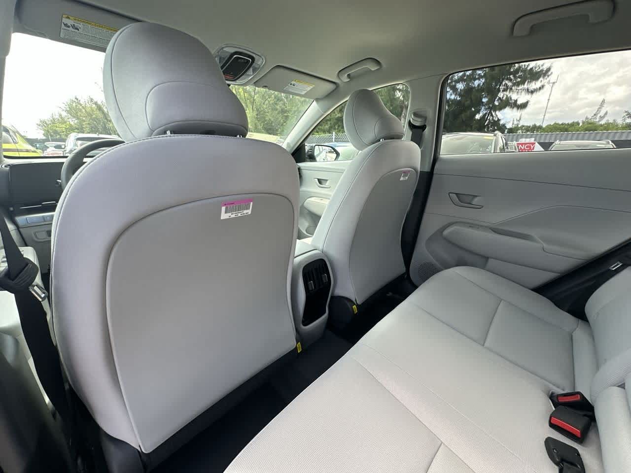 2026 Hyundai Kona SEL photo 21