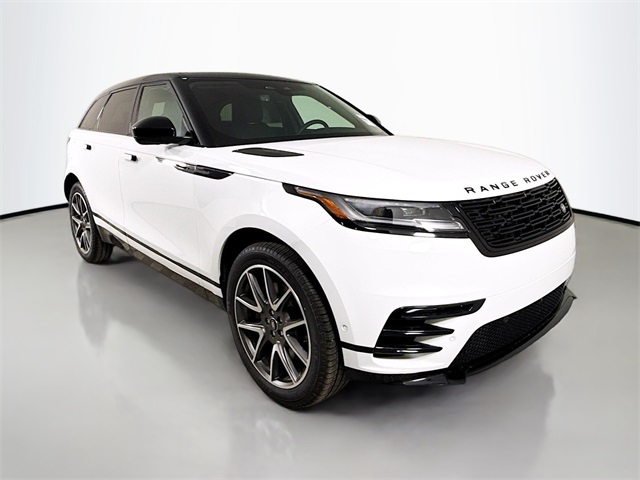 2026 Land Rover Range Rover Velar SE photo 3