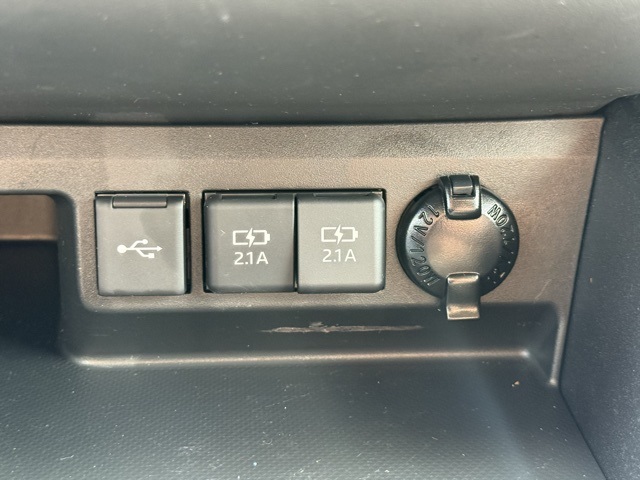 2021 Toyota Highlander Hybrid Limited photo 35