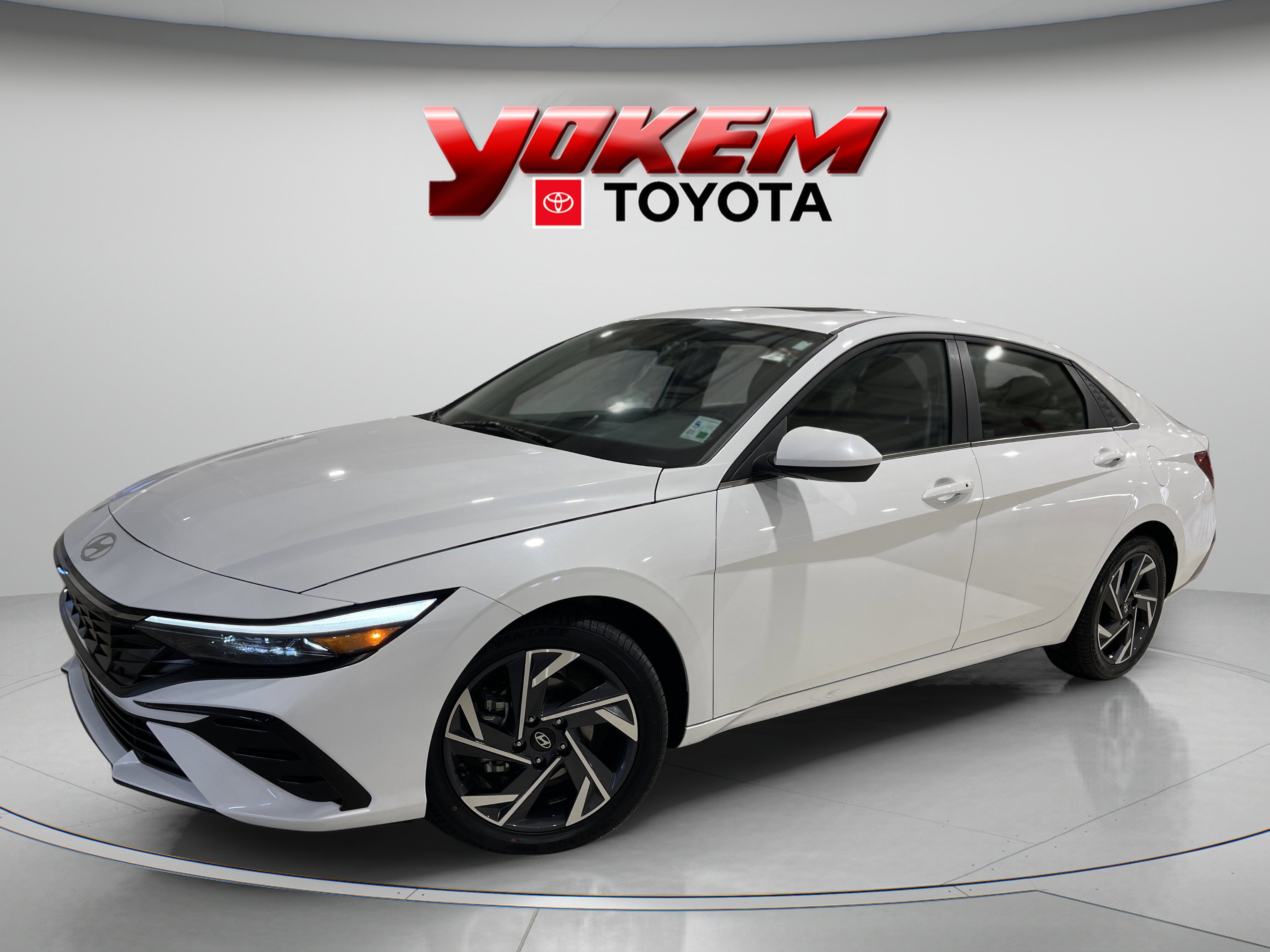 2025 Hyundai Elantra SEL