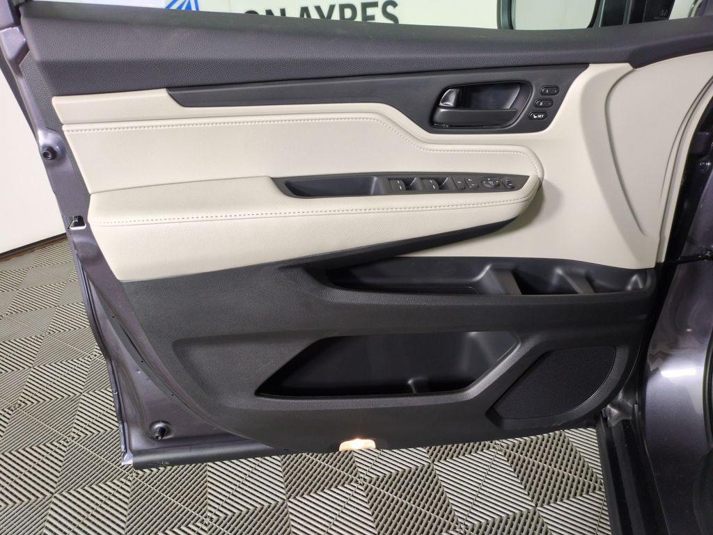 2026 Honda Odyssey EX-L photo 10