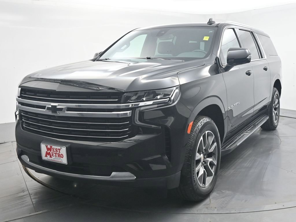 Used 2022 Chevrolet Suburban LT with VIN 1GNSKCKT0NR282856 for sale in Monticello, Minnesota