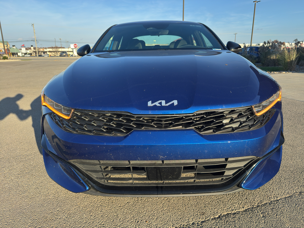 2024 Kia K5 GT-Line photo 2